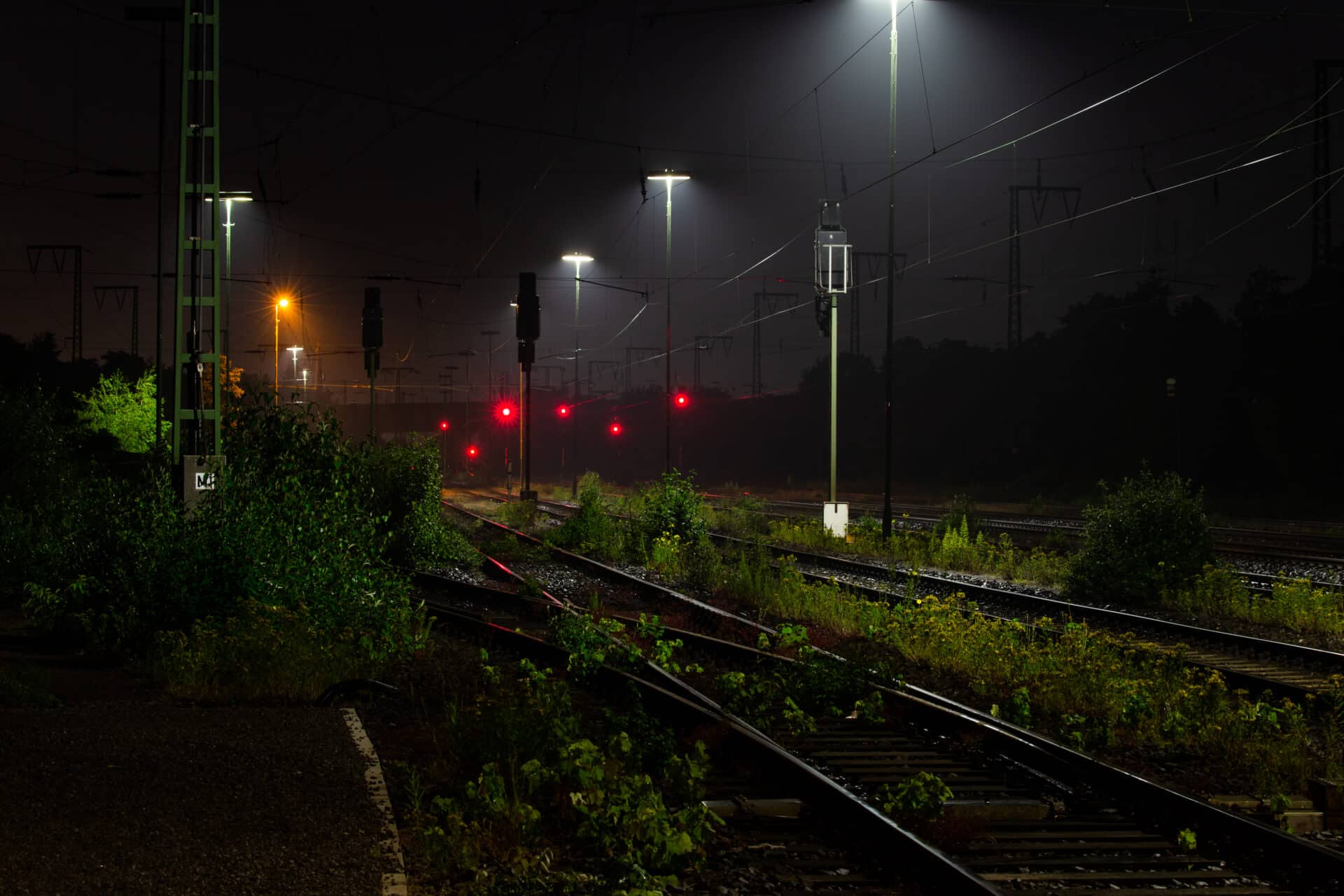 Nachts im Bahnhof